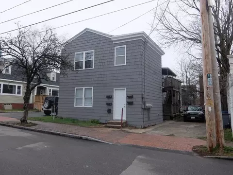 53 Tyng St, Portland, ME 04102