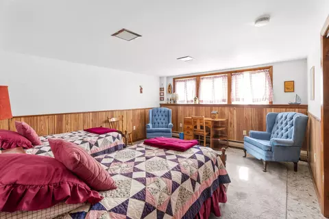 Bedroom - 85 Longmeadow Dr, Brewer, ME 04412 photo 8 of 9
