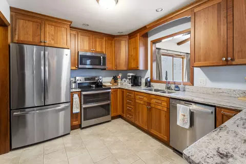 Kitchen - 85 Longmeadow Dr, Brewer, ME 04412 photo 1 of 4