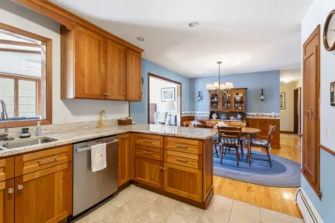 Kitchen - 85 Longmeadow Dr, Brewer, ME 04412 photo 4 of 4