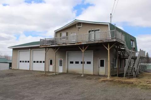 1010 Mapleton Rd, Mapleton, ME 04757