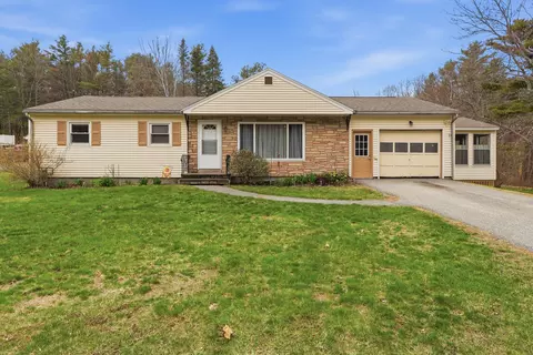 254 Park Ave, Auburn, ME 04210