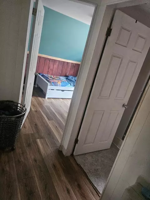 Entry Way - 106 Main St, Dexter, ME 04930 photo 4 of 6