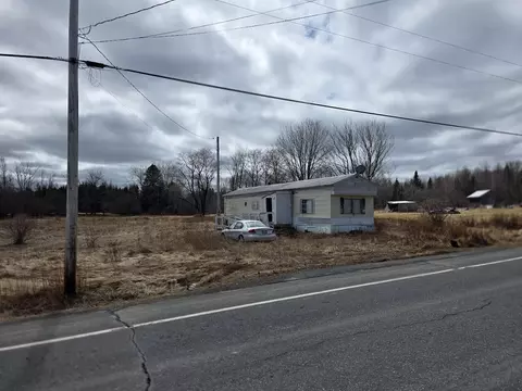 332 Crystal Rd, Crystal, ME 04747