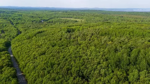 680 686 Beech Hill Rd, Northport, ME 04849