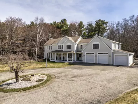 Exterior - 4 Divot Dr, Gray, ME 04039 photo 29 of 33