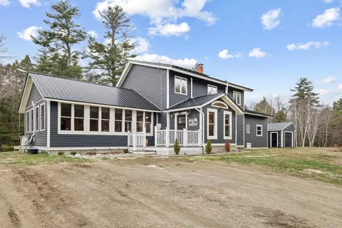 52 Wood Ln, Brooks, ME 04921