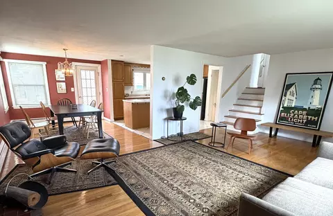 Living - 123 Fifteenth St, Bangor, ME 04401 photo 4 of 6