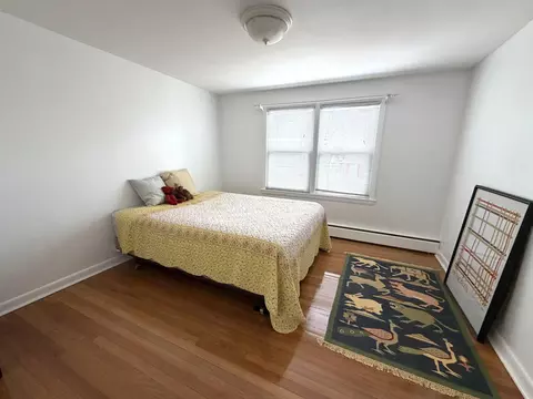 Bedroom - 123 Fifteenth St, Bangor, ME 04401 photo 4 of 9