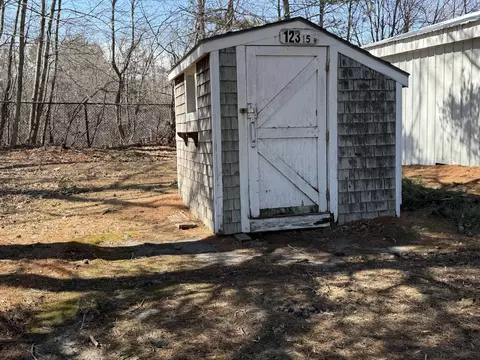 Exterior - 123 Fifteenth St, Bangor, ME 04401 photo 14 of 18