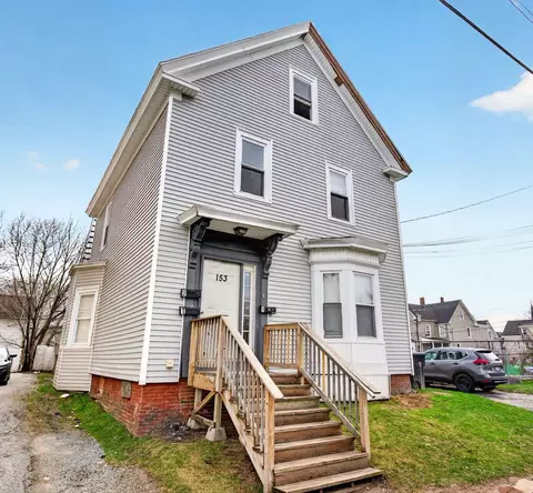 153 Pine St, Lewiston, ME 04240