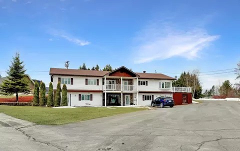 117 25th Ave, Madawaska, ME 04756