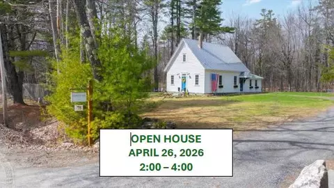 78 Collins Rd, Manchester, ME 04351