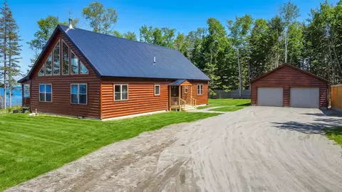 1590 Pripet Woods Ln, Islesboro, ME 04848