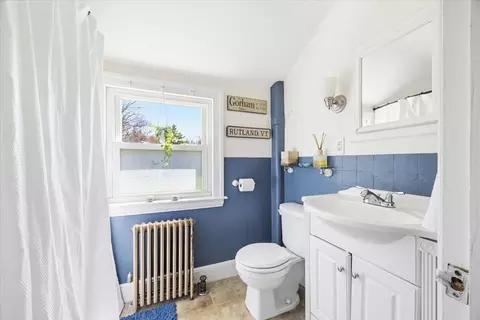 Bath - 42 Narragansett St, Gorham, ME 04038 photo 1 of 1