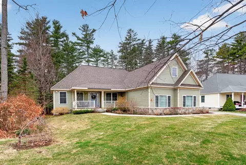 Exterior - 27 Town Cmn, Gorham, ME 04038 photo 3 of 11