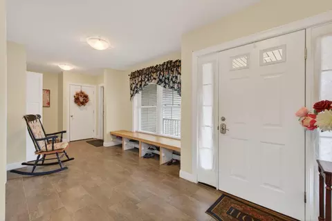 Entry Way - 27 Town Cmn, Gorham, ME 04038 photo 2 of 3