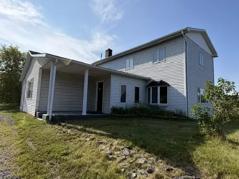 586 Main St, Madawaska, ME 04756