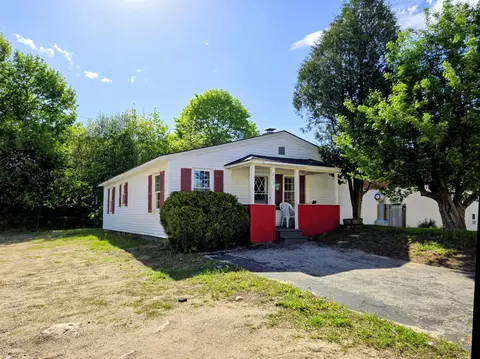 213 Waldo St, Rumford, ME 04276