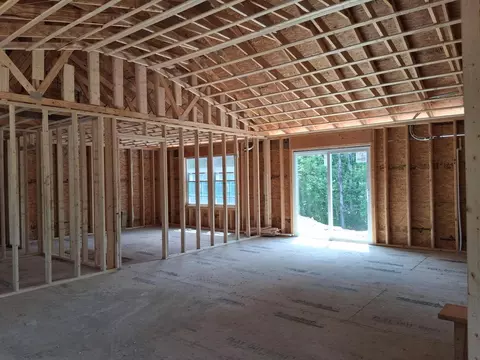 Entry Way - 1124 Post Rd, Bowdoinham, ME 04008 photo 1 of 3