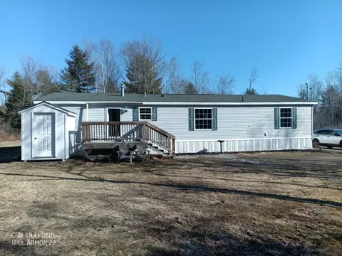 51 Palmer Rd, Unity, ME 04988