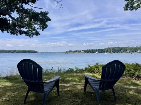 494 Island Ave, Portland, ME 04108
