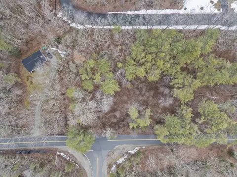 297 1 2 Loop Rd, Wells, ME 04090