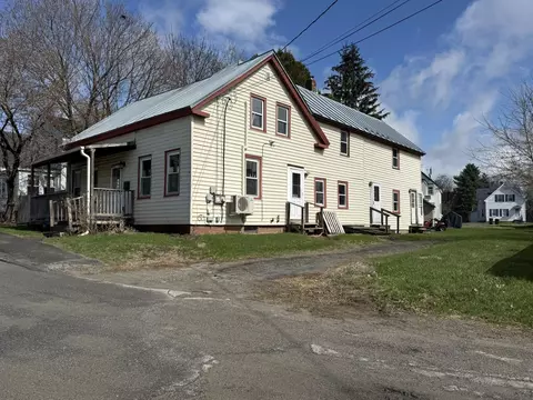 2 Burrill St, Fairfield, ME 04937