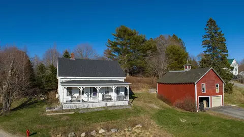 50 Grove St, Machias, ME 04654
