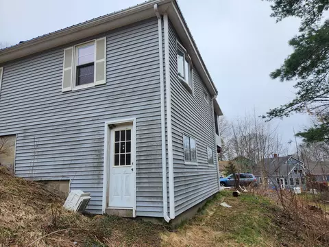 Exterior - 14 Getchell St, Bath, ME 04530 photo 10 of 14
