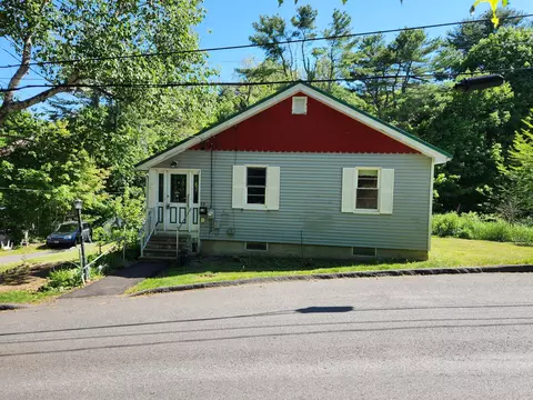 Exterior - 14 Getchell St, Bath, ME 04530 photo 17 of 20