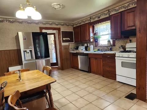 Kitchen - 14 Getchell St, Bath, ME 04530 photo 1 of 2