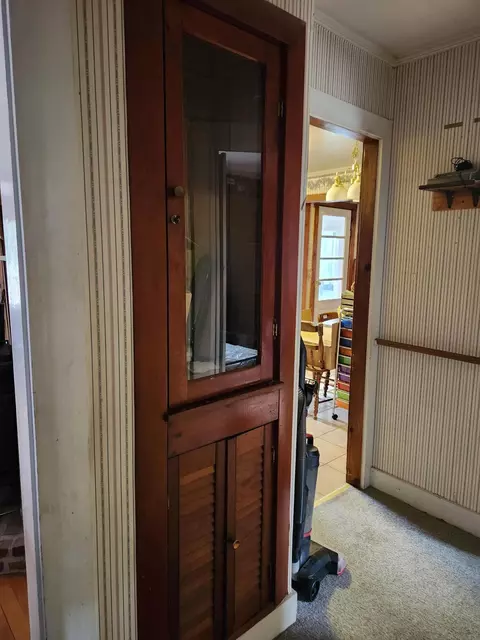 Entry Way - 14 Getchell St, Bath, ME 04530 photo 3 of 4