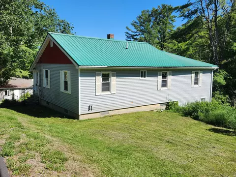 Exterior - 14 Getchell St, Bath, ME 04530 photo 2 of 20
