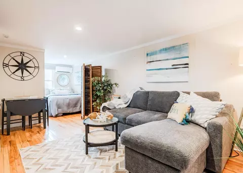 78 E Grand Ave #208, Old Orchard Beach, ME 04064