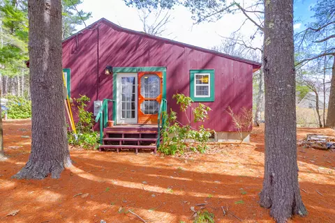 142 Roberts Shore Rd, Liberty, ME 04949