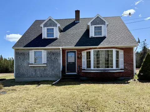 426 Point St, Addison, ME 04606