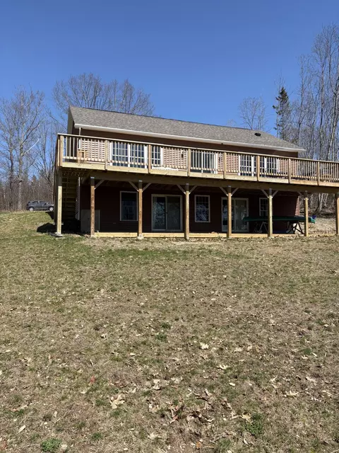 76 Kenney Dr, Bucksport, ME 04416