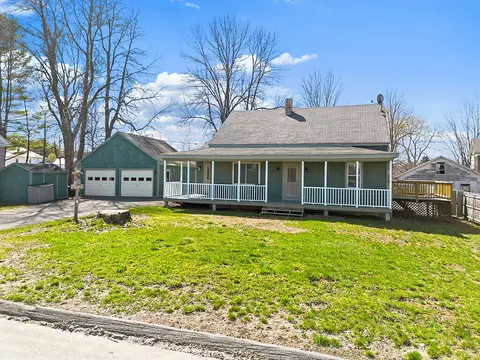 15 Marcoux St, Winslow, ME 04901