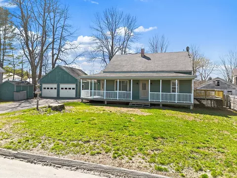 15 Marcoux St, Winslow, ME 04901