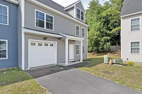 11 Smithwheel Rd #17, Old Orchard Beach, ME 04064