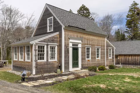 49 Tukey Ln, Chamberlain, ME 04541