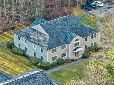 2 New Colony Dr #13, Old Orchard Beach, ME 04064