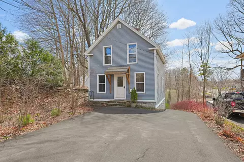8 Grand St, Augusta, ME 04330