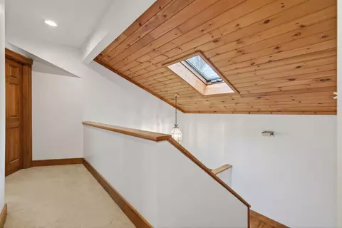 Entry Way - 556 Main St, Wayne, ME 04284 photo 5 of 5