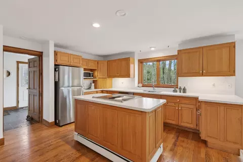 Kitchen - 556 Main St, Wayne, ME 04284 photo 4 of 6