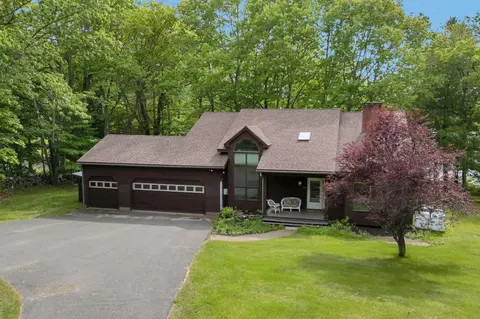 Exterior - 556 Main St, Wayne, ME 04284 photo 14 of 25