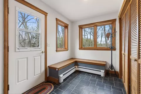 Entry Way - 556 Main St, Wayne, ME 04284 photo 4 of 5