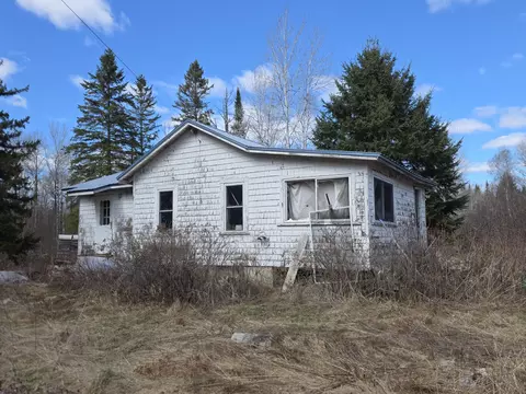 347 Old Patten Rd, Island Falls, ME 04747