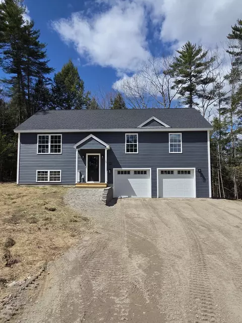 13 Roman Woods Way, Gray, ME 04039